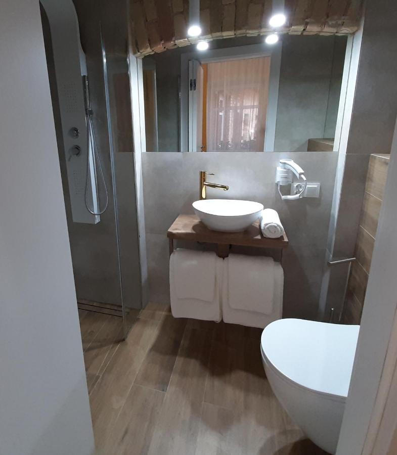 Aparthotel Jurowiecka 60 Białystok Esterno foto