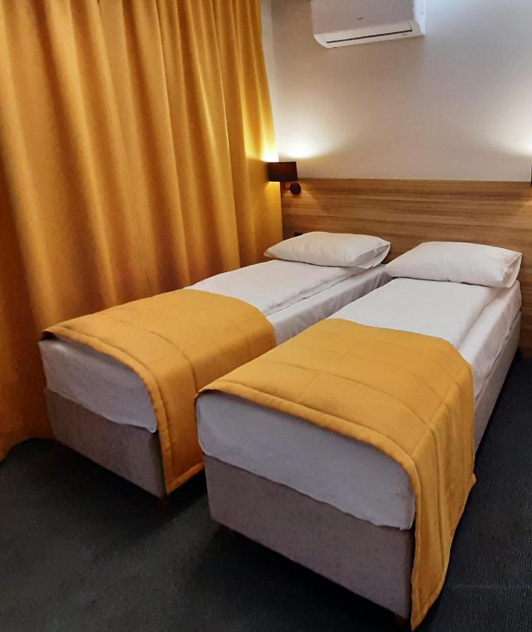 Aparthotel Jurowiecka 60 Białystok Esterno foto