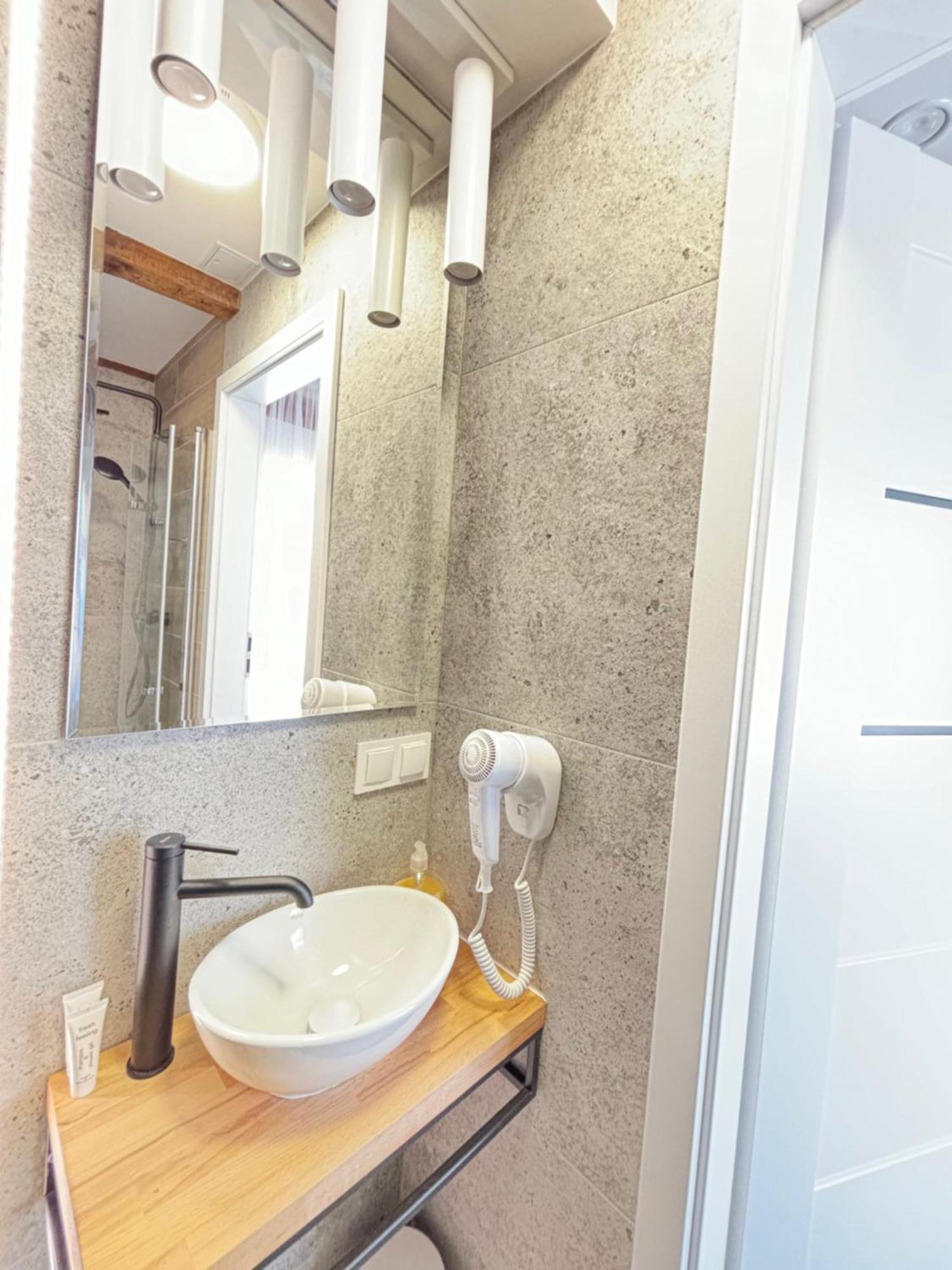Aparthotel Jurowiecka 60 Białystok Esterno foto