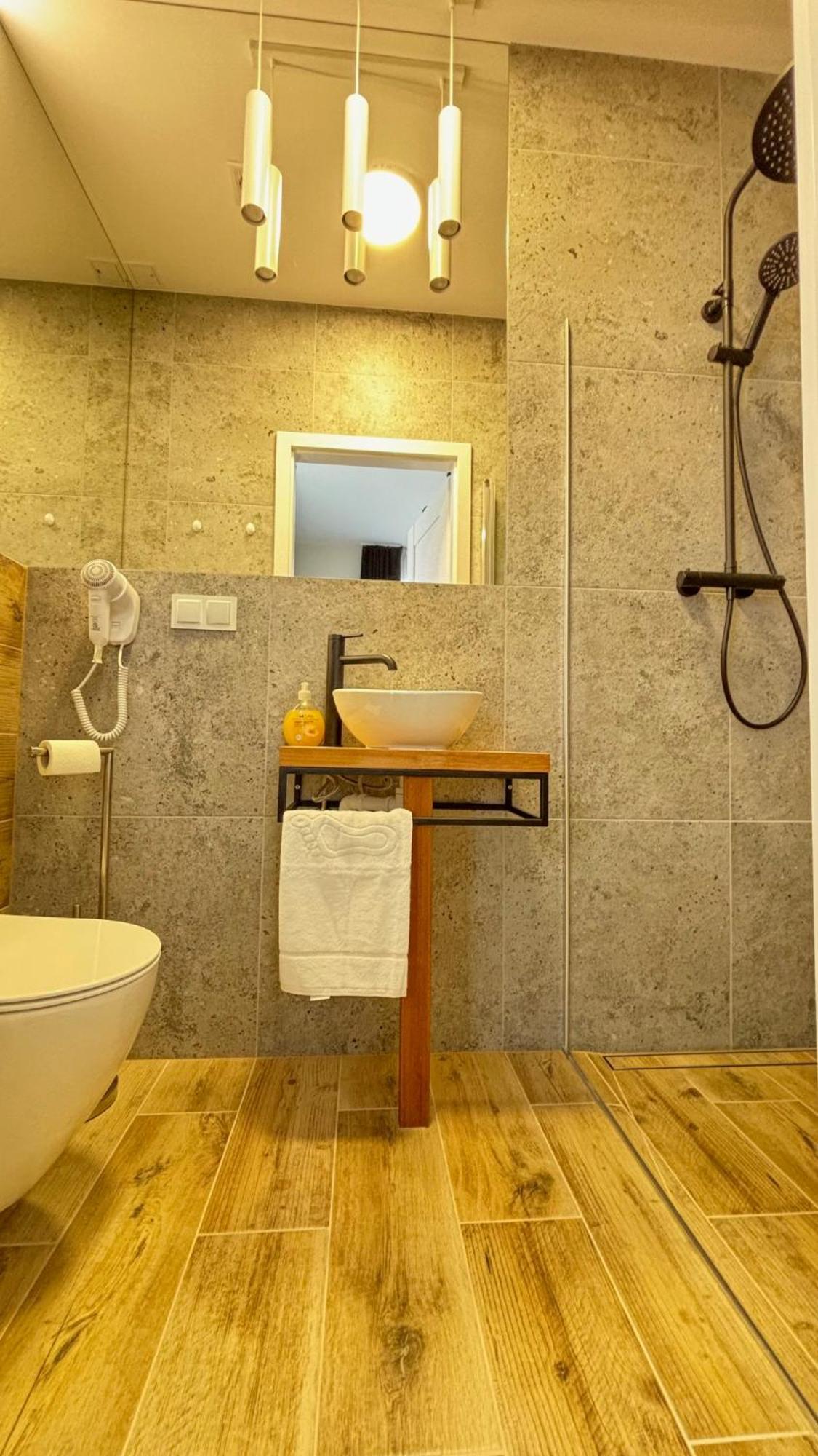 Aparthotel Jurowiecka 60 Białystok Esterno foto